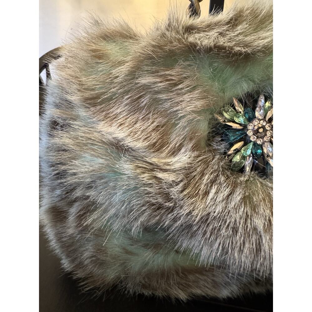 NWT Elle & Jae Gypset Faux Fur Flap Shoulder Bag - Picture 4 of 10